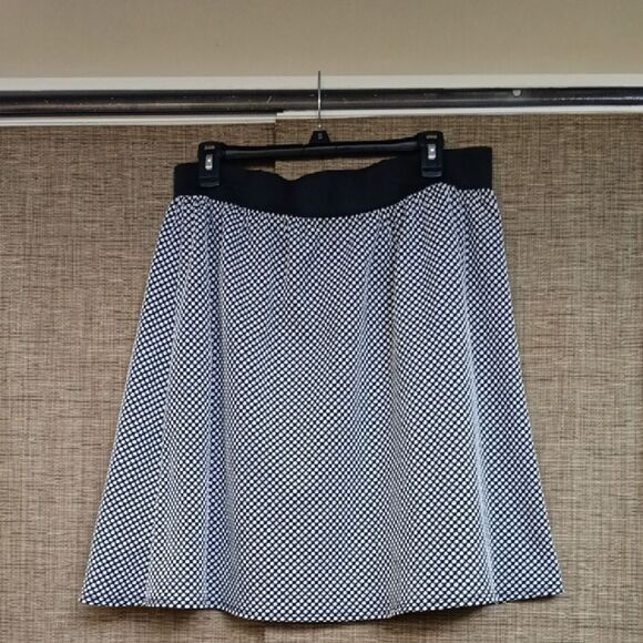 Studio 253 Black and White A-Line Skirt - Picture 1 of 4